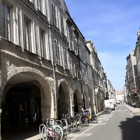 Apartamento Les Arcades, T2 En Hypercentre La Rochelle  Exterior foto